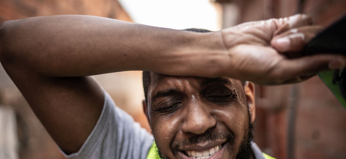 construction worker working in extreme heat